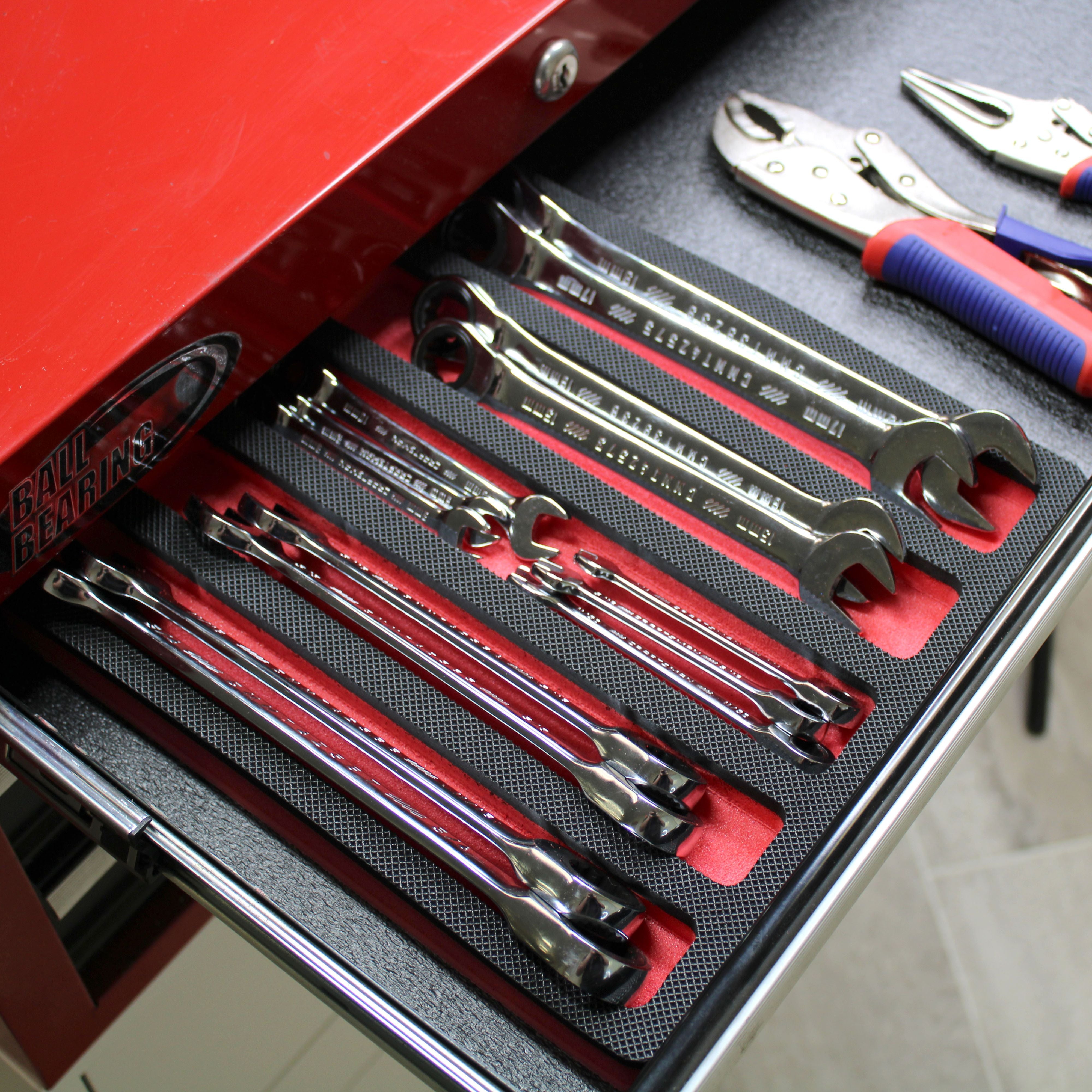 Tool Drawer Organizer Wrench Holder Insert Red and Black Foam Tray 4 Pockets