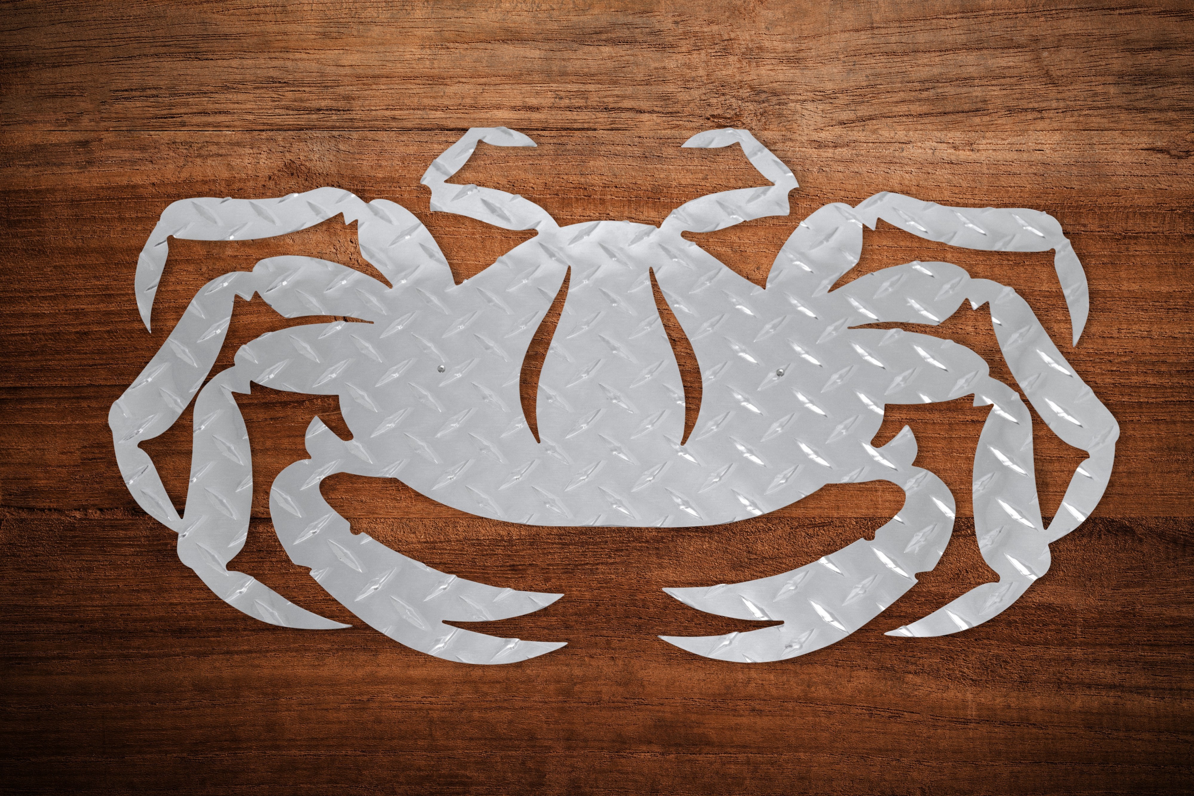 Crab Metal Decor Durable Polished Aluminum Diamond Tread Pattern for Home Living Room Bedroom Garage Basement Mounting Hardware 2 Feet Wide